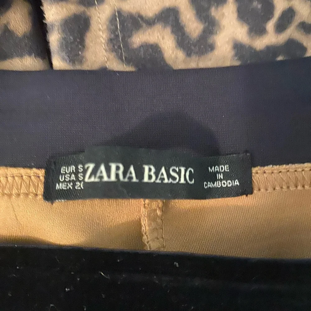 Zara ‎ Basic Brown Leopard Print Leggings Size Small